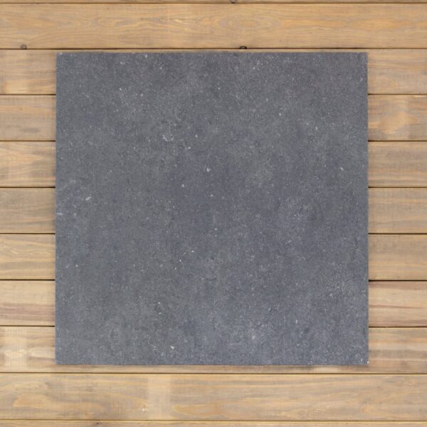 shell stone Nero Matt 600x600-01